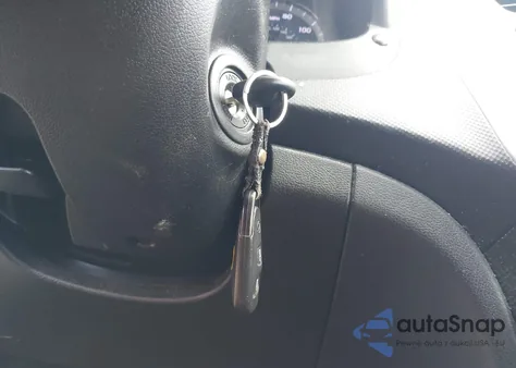 2013 Hyundai Accent Se z USA, uszkodzony, nr VIN KMHCU5AE1DU109280